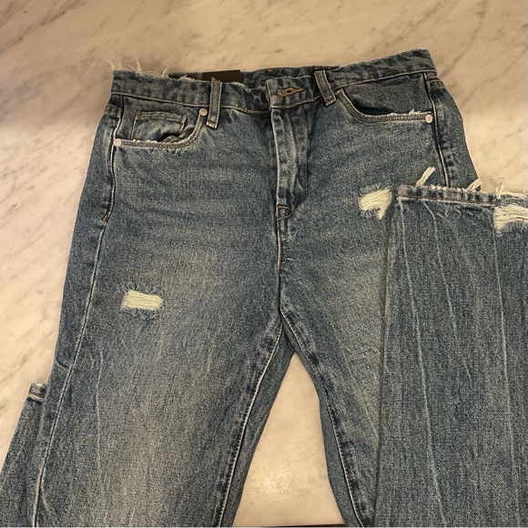 High Rise Crop - Picture 4 of 5